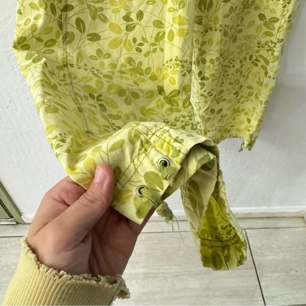 Vintage Anthropologie Elevenses 8 Floral Cotton Cargo Crop Pants